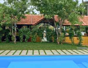 Untitled-designlgyugugui-300×233